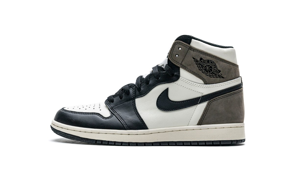air_jordan_1_retro_high_dark_mocha_555088_105_17E236D06131D Air Jordan 1 Retro High Dark Mocha 555088-105(Top Quality) - Image 1