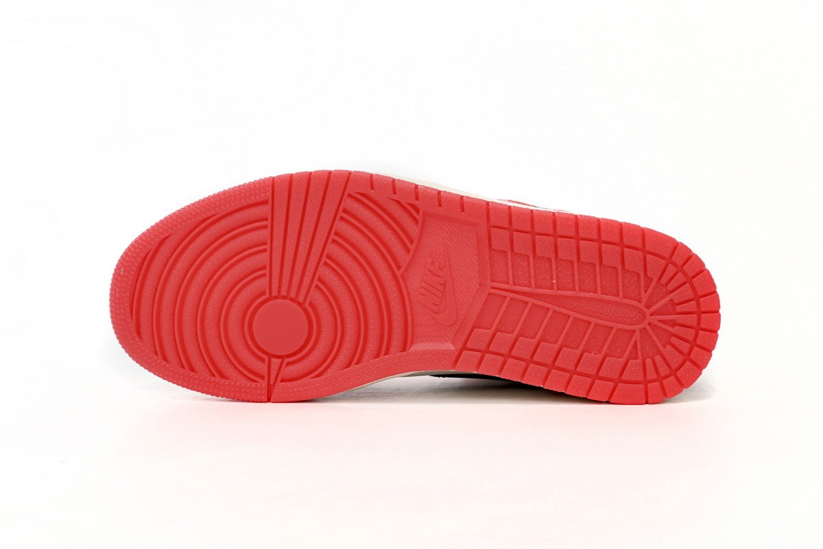 Air Jordan 1 Retro High OG Spider-Man Across the Spider-Verse DV1748-601 - Image 11