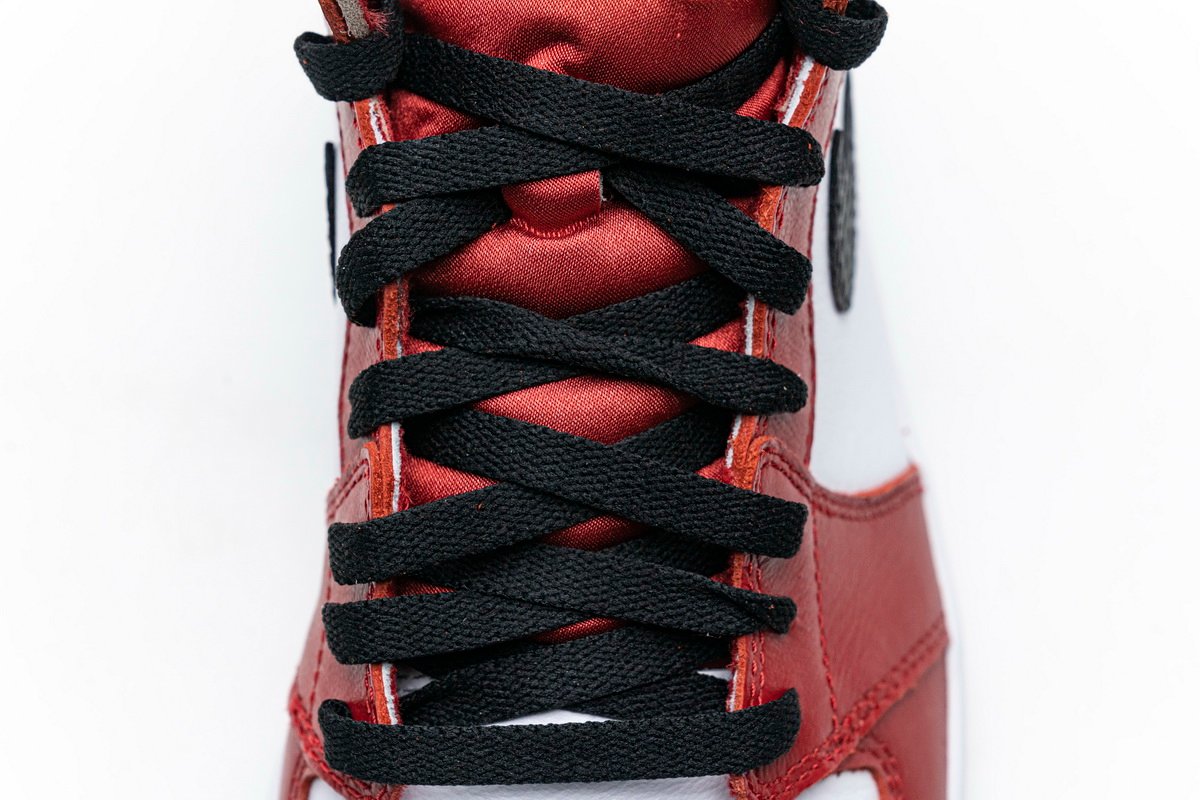 Air Jordan 1 Retro High Satin Snake Chicago (W) CD0461-601 - Image 4