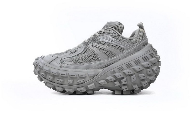 balenciaga_defender_light_gray_685611_w2ra6_1200_1838C1D19BF12 Balenciaga Defender Light Gray 685611 W2RA6 1200 - Image 1
