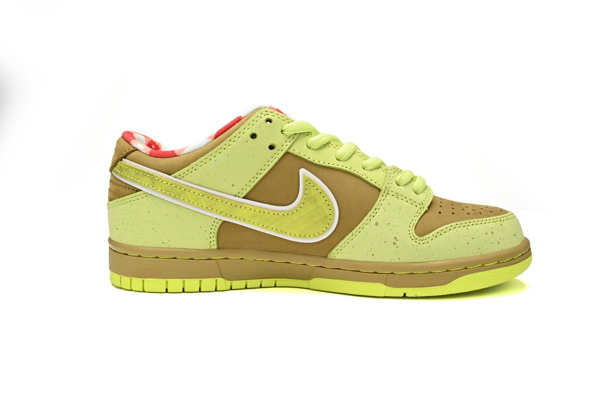 CONCEPTS × Nike Dunk SB Fluorescent Yellow Lobster BV1310-566 - Image 6