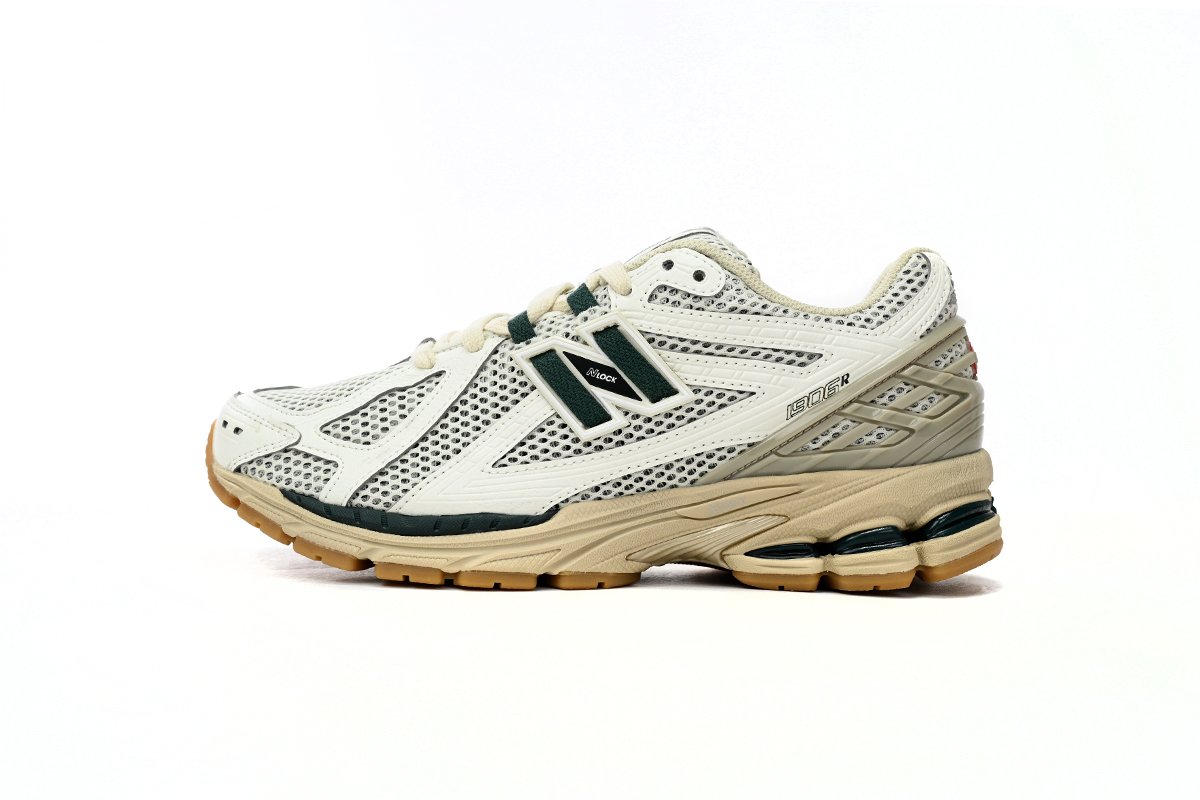 copy_of_new_balance_2002r_grey_black_jd_sports_exclusive_186C486795D11 NEW BALANCE White Red M1906RQ - Image 1