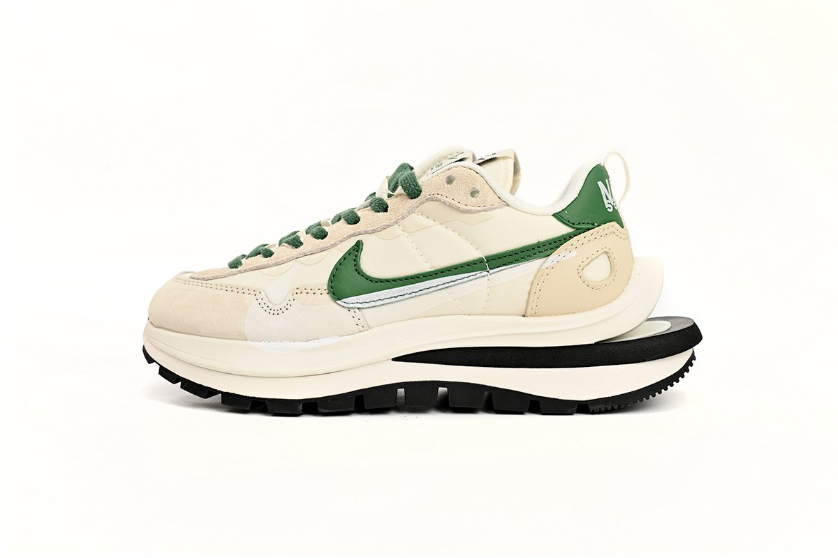 copy_of_sacai_x_nikevaporwaffle_curcuma_longa_suture_dh9186_200_19B6DD5C65812 Sacai x Nike VaporWaffle Sesame and Beige Green DD1875-102 - Image 1