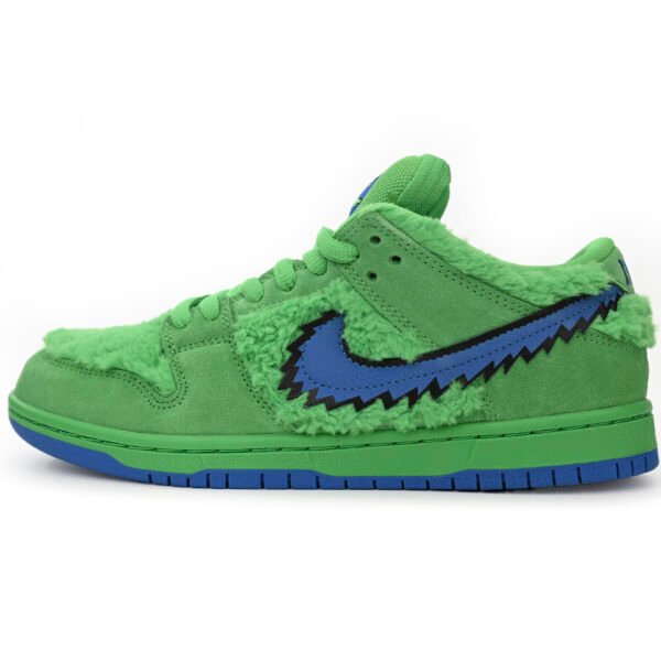 Grateful Dead x Nike SB Dunk Low “Green Bear” CJ5378-300