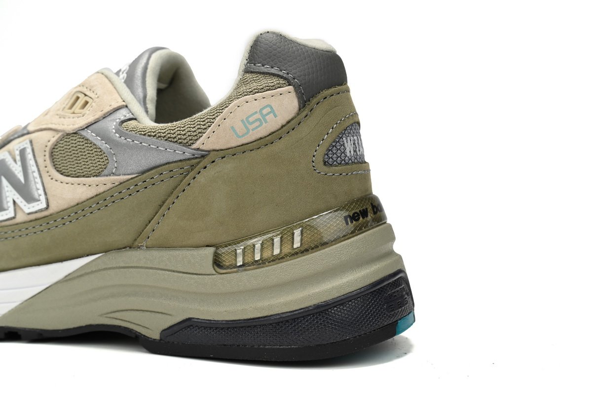 WTAPS × New Balance 992 Heavyweight collaboration  M992WT - Image 12