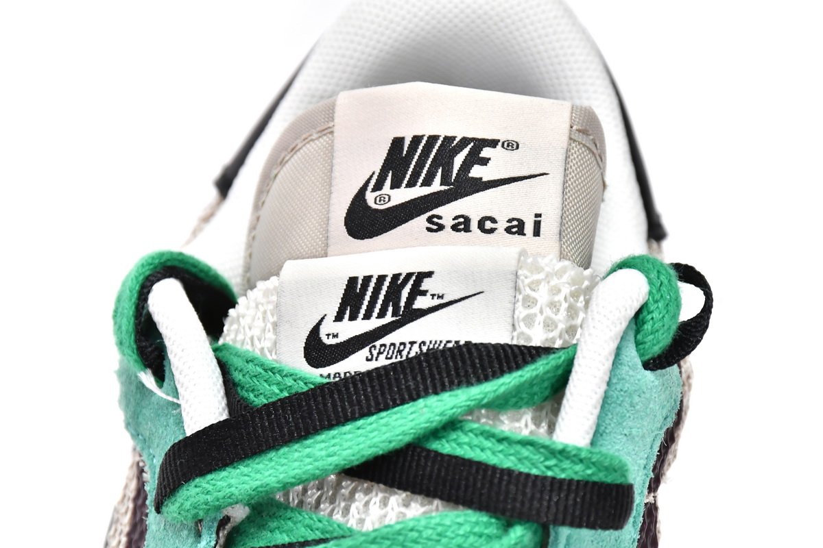 Sacai x Nike Pegasua Vaporfly String Black Villain Red DD3035-200 - Image 6